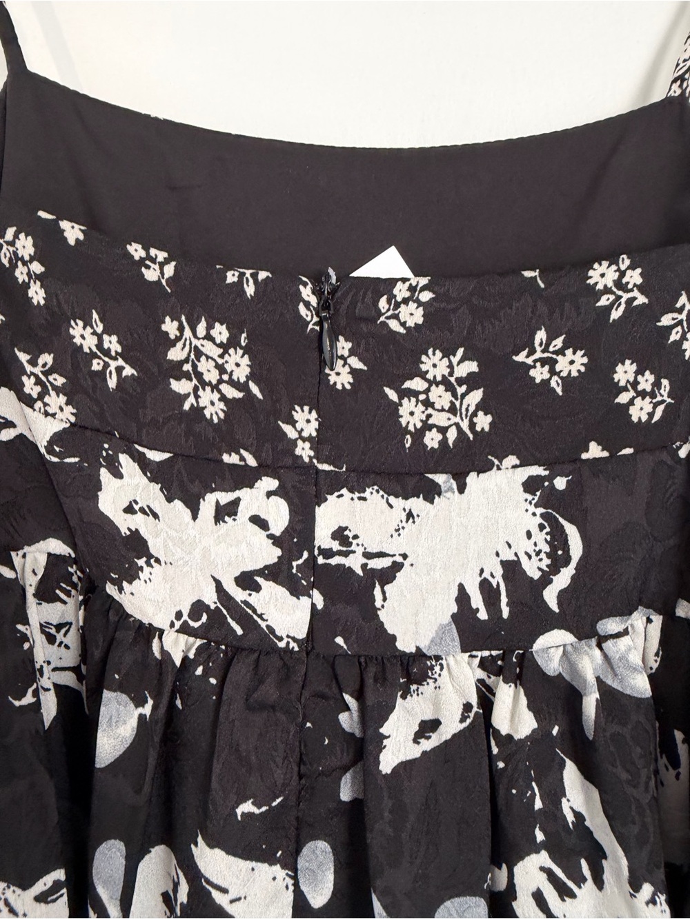 TCEC Black and White Floral Maxi Dress - Picture 6 of 6